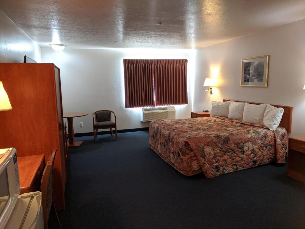 Aquarius Inn Bicknell Kültér fotó