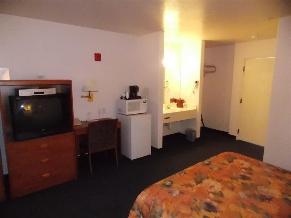 Aquarius Inn Bicknell Kültér fotó