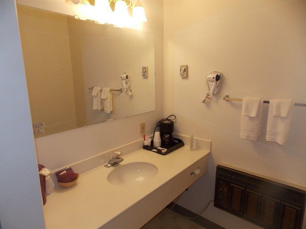 Aquarius Inn Bicknell Kültér fotó