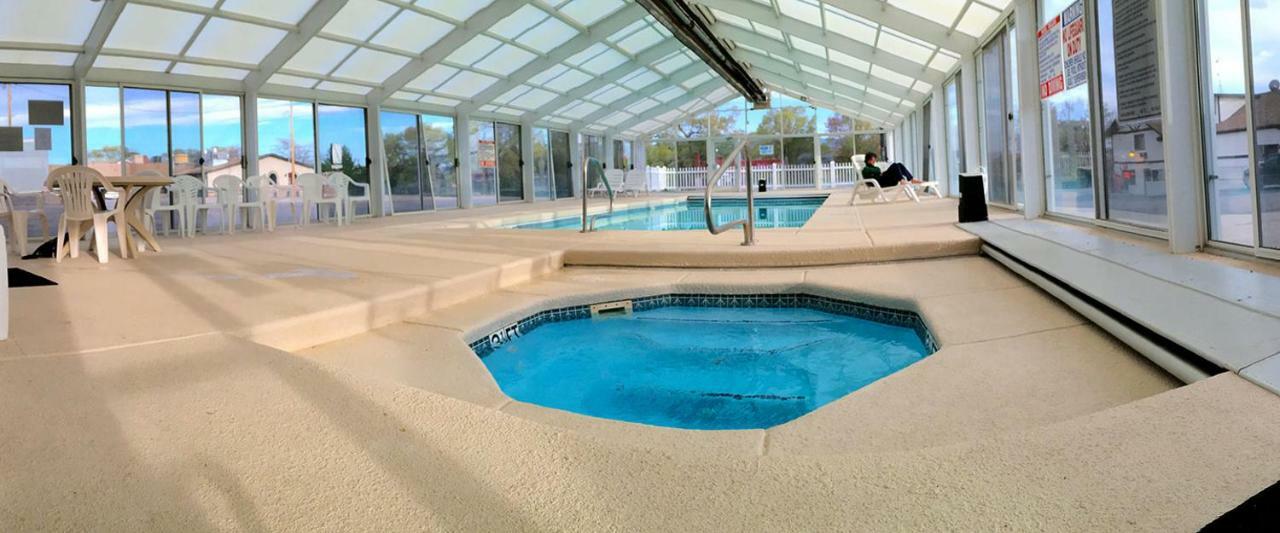 Aquarius Inn Bicknell Kültér fotó